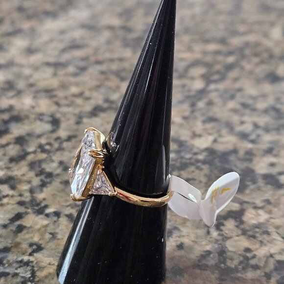 Bomb Party RG69651 "Light Up The Night" Diamond Cubic Zirconia Sz 7 - Picture 4 of 5